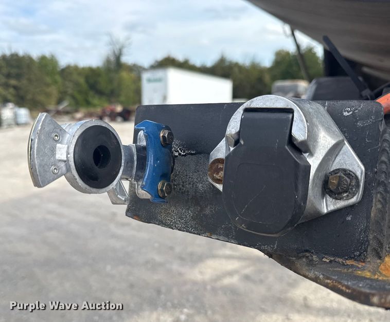 image for item DJ7840 2023 Armor Lite SHD-28/48 QF SP end dump trailer