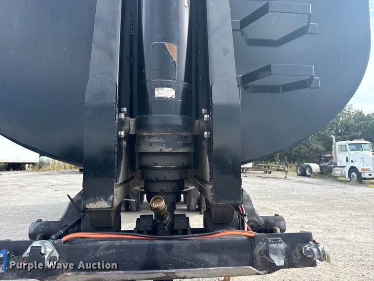 image for item DJ7840 2023 Armor Lite SHD-28/48 QF SP end dump trailer