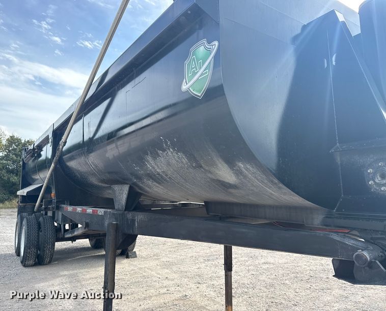 image for item DJ7840 2023 Armor Lite SHD-28/48 QF SP end dump trailer