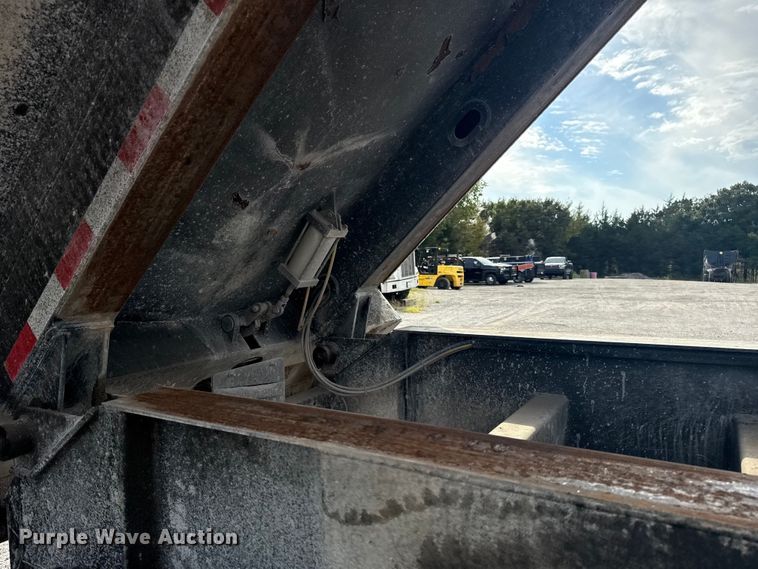 image for item DJ7840 2023 Armor Lite SHD-28/48 QF SP end dump trailer