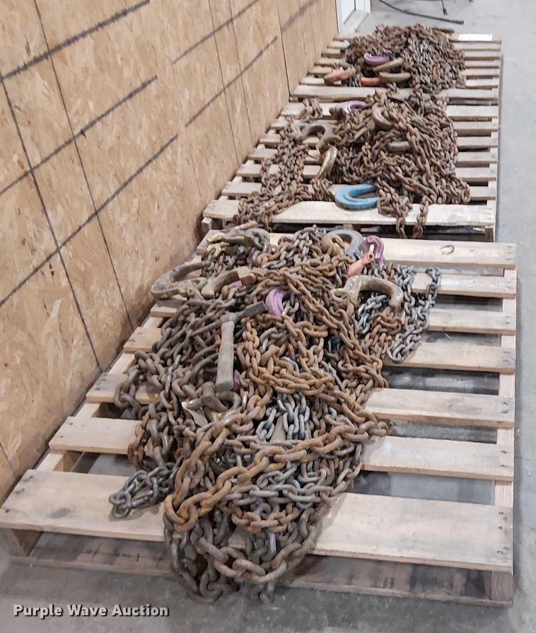 image for item DJ7844 Approximately (45) chains