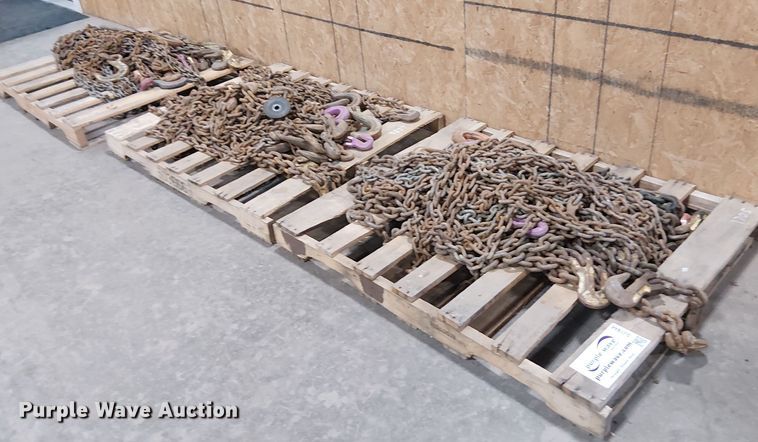 image for item DJ7844 Approximately (45) chains