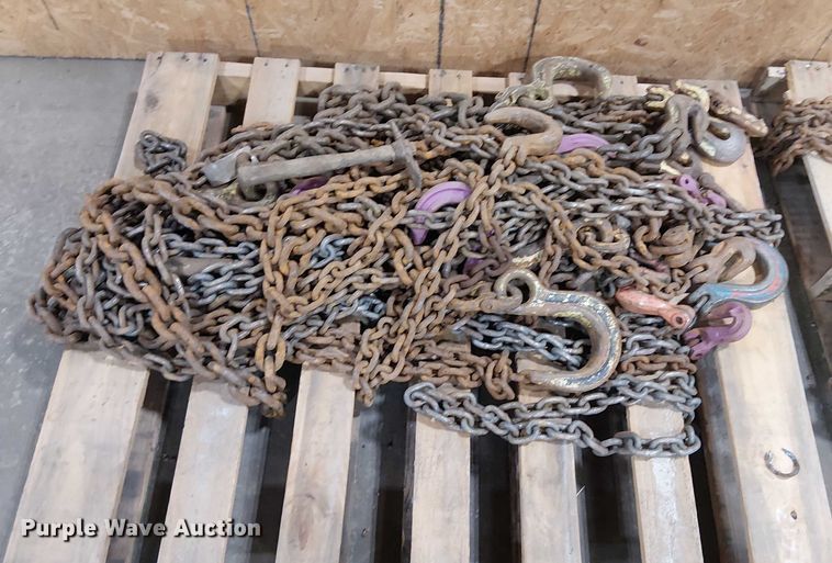 image for item DJ7844 Approximately (45) chains