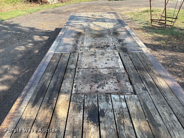 image for item DO1225 1987 Load King lowboy equipment trailer