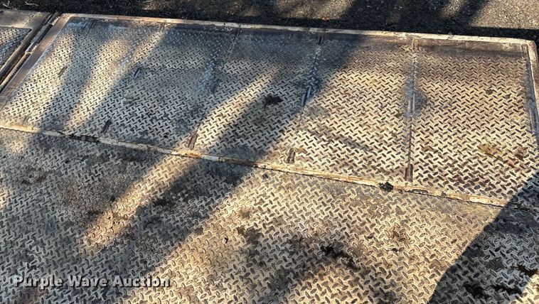 image for item DO1225 1987 Load King lowboy equipment trailer