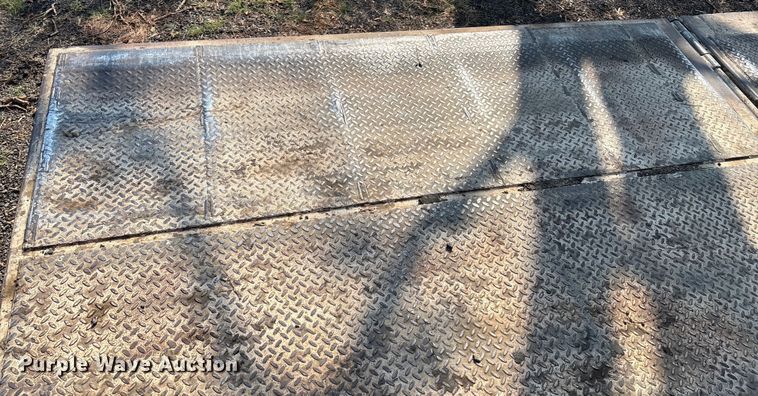 image for item DO1225 1987 Load King lowboy equipment trailer