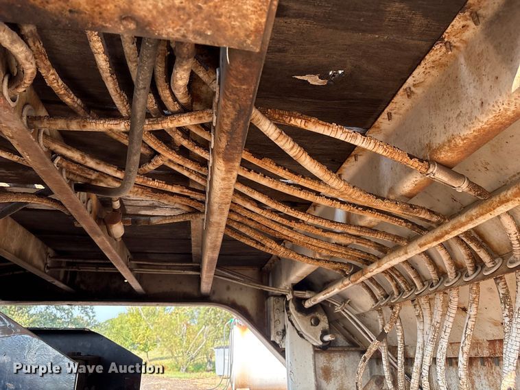 image for item DO1225 1987 Load King lowboy equipment trailer