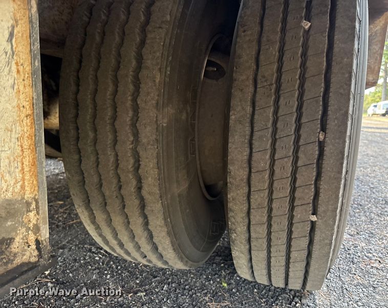 image for item DO1225 1987 Load King lowboy equipment trailer