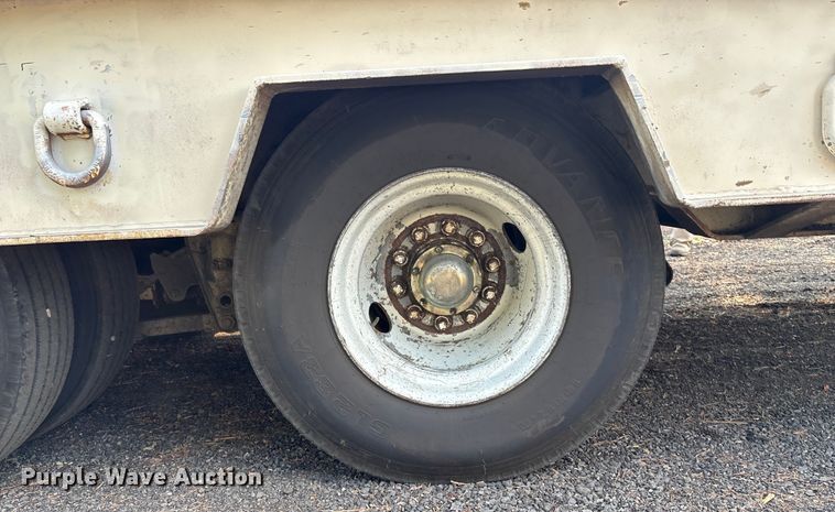 image for item DO1225 1987 Load King lowboy equipment trailer