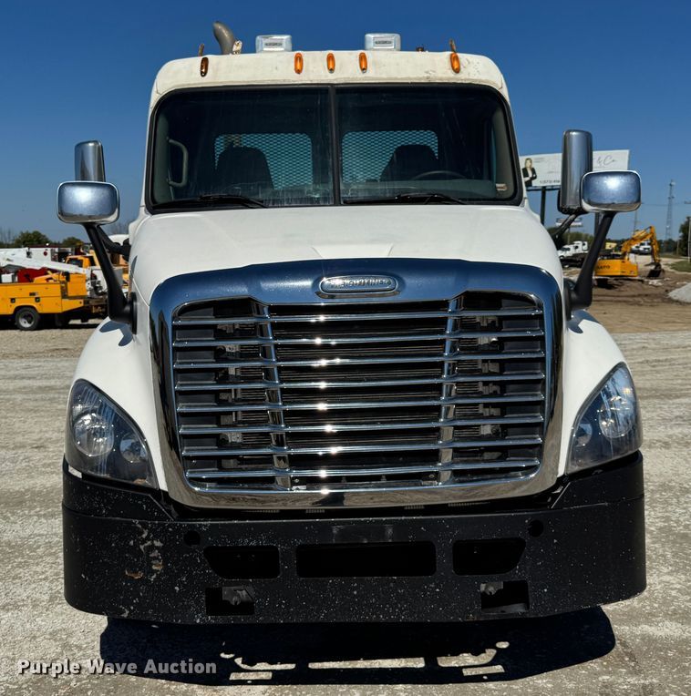 CAMIóN 2010 FREIGHTLINER