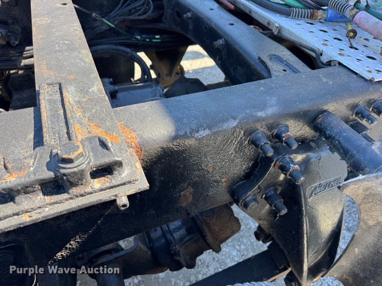 image for item DO2296 2010 Freightliner Cascadia semi truck