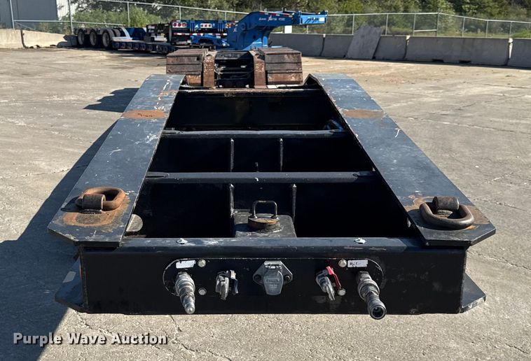 image for item DO2380 2009 Trail King TK110-533 lowboy equipment trailer
