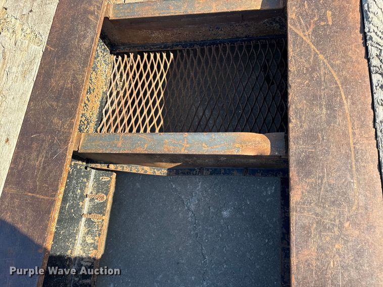 image for item DO2380 2009 Trail King TK110-533 lowboy equipment trailer