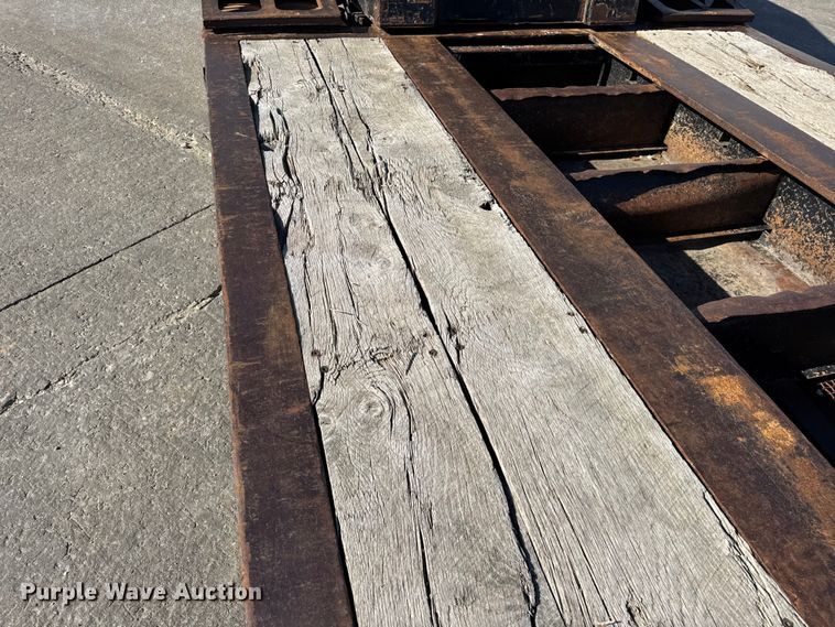 image for item DO2380 2009 Trail King TK110-533 lowboy equipment trailer