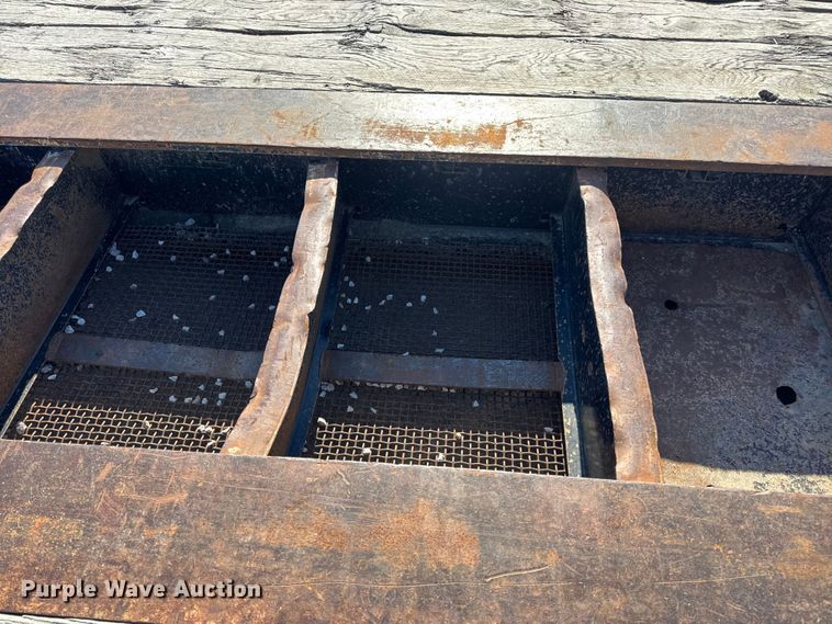 image for item DO2380 2009 Trail King TK110-533 lowboy equipment trailer