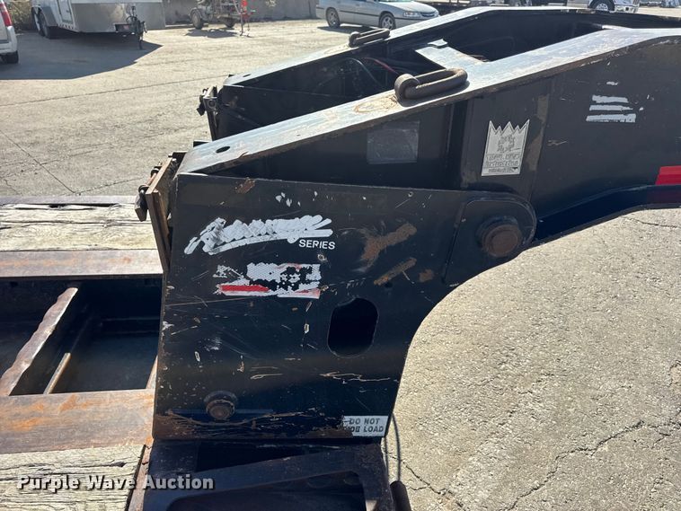 image for item DO2380 2009 Trail King TK110-533 lowboy equipment trailer