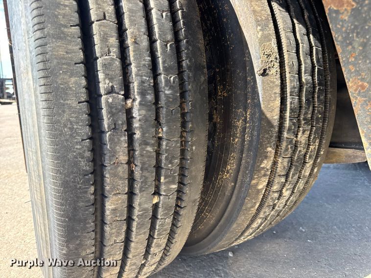 image for item DO2380 2009 Trail King TK110-533 lowboy equipment trailer