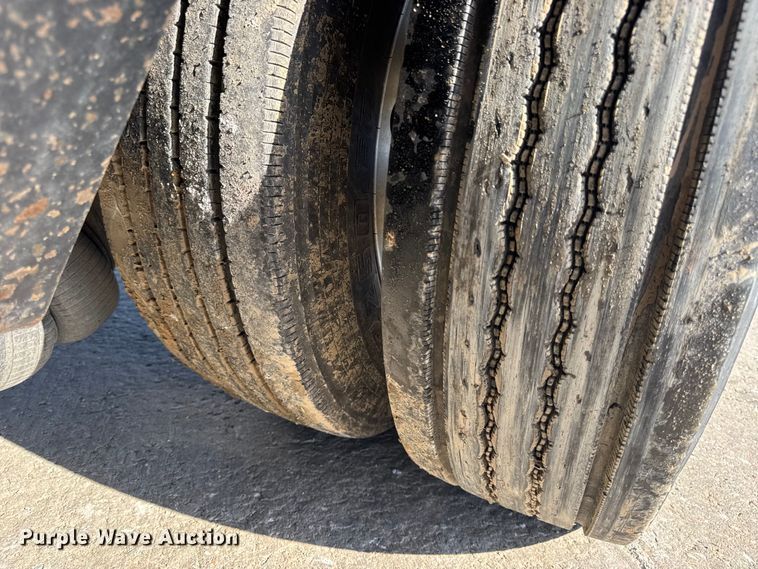 image for item DO2380 2009 Trail King TK110-533 lowboy equipment trailer