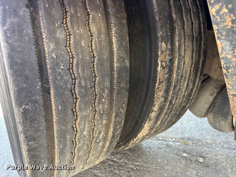 image for item DO2380 2009 Trail King TK110-533 lowboy equipment trailer