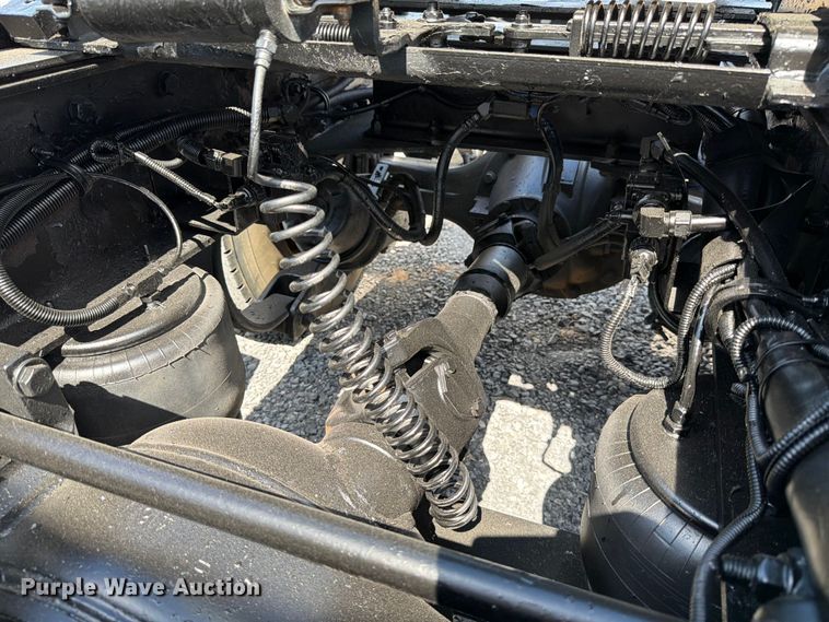 image for item DO2578 2006 Kenworth W900 semi truck