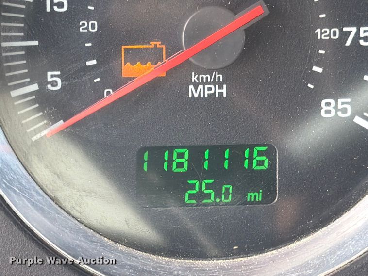 image for item DO2578 2006 Kenworth W900 semi truck