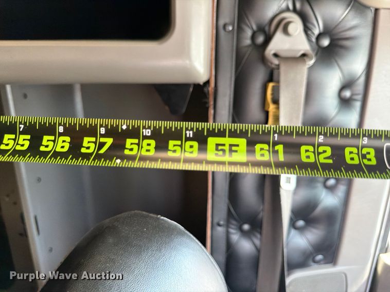 image for item DO2578 2006 Kenworth W900 semi truck