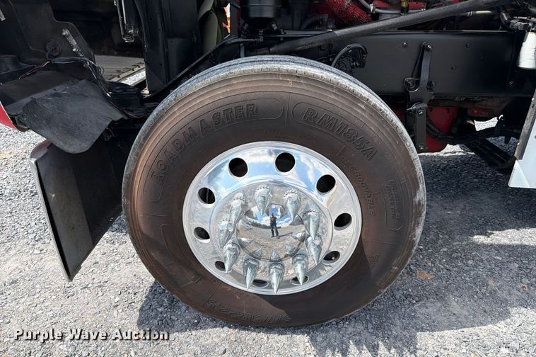 image for item DO2578 2006 Kenworth W900 semi truck