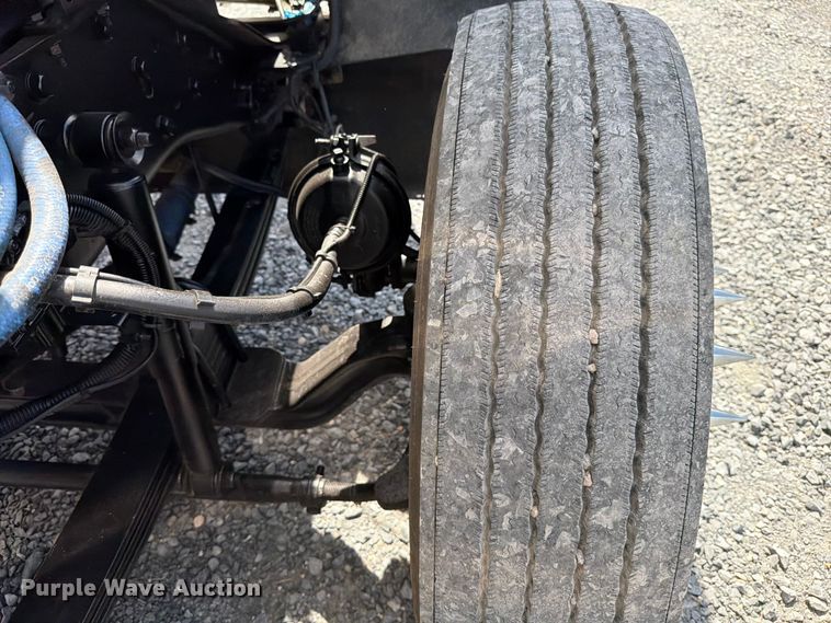 image for item DO2578 2006 Kenworth W900 semi truck