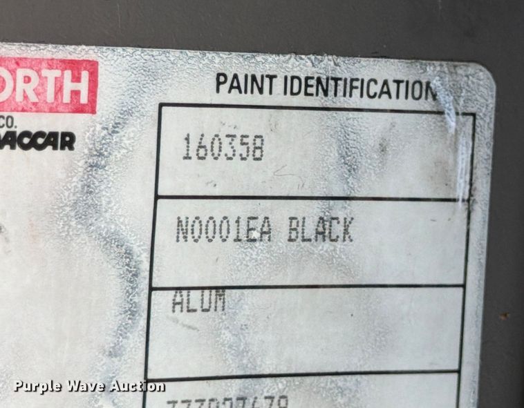 image for item DO2578 2006 Kenworth W900 semi truck