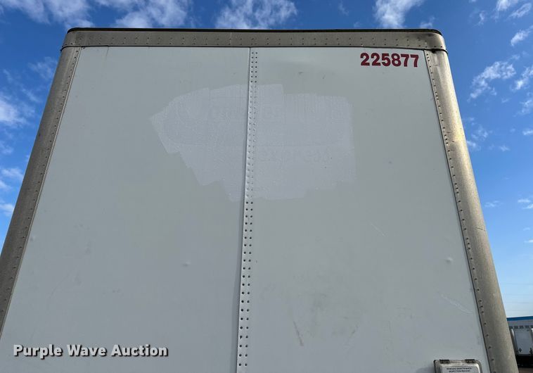 image for item DP8864 2013 Wabash dry van trailer