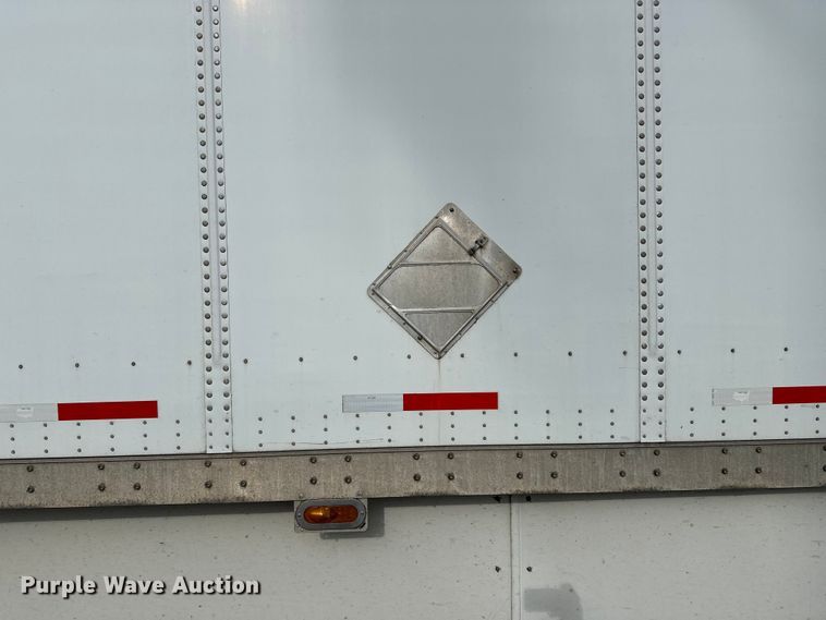 image for item DP8864 2013 Wabash dry van trailer