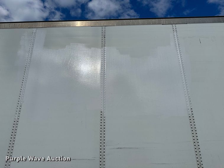 image for item DP8864 2013 Wabash dry van trailer