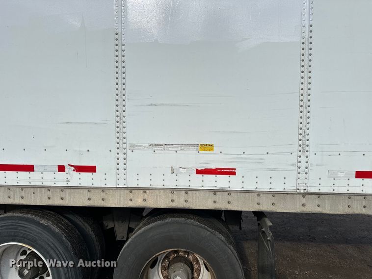image for item DP8864 2013 Wabash dry van trailer