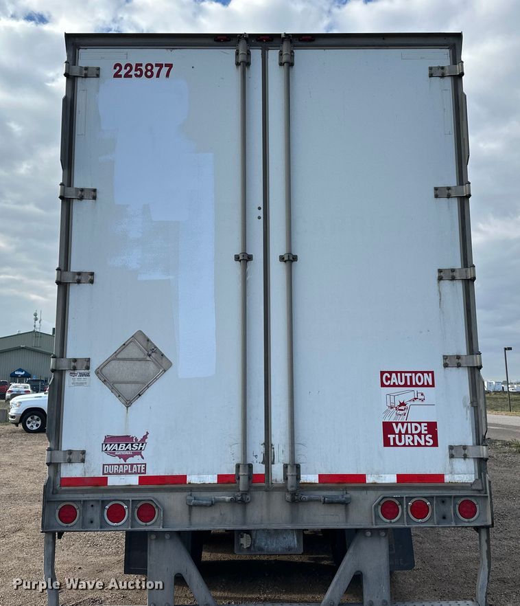 image for item DP8864 2013 Wabash dry van trailer