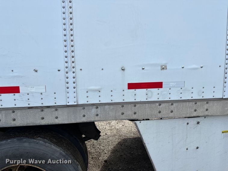 image for item DP8864 2013 Wabash dry van trailer