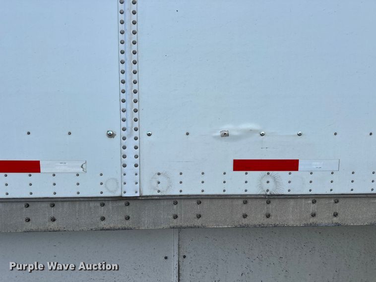 image for item DP8864 2013 Wabash dry van trailer