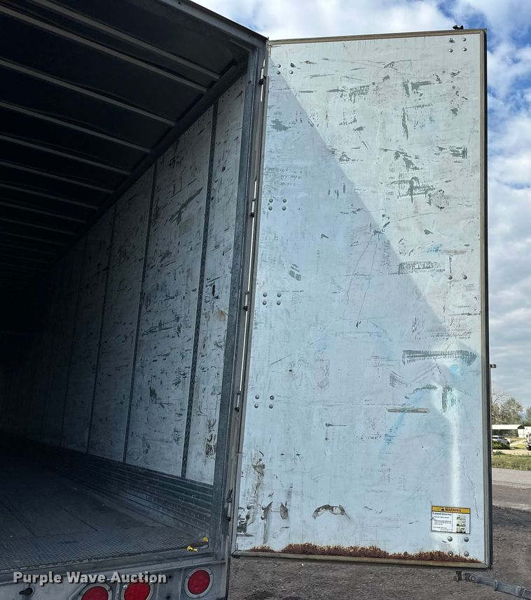 image for item DP8864 2013 Wabash dry van trailer