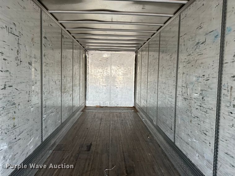 image for item DP8864 2013 Wabash dry van trailer