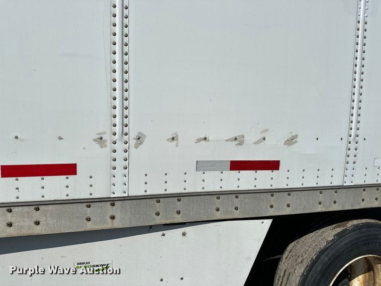 image for item DP8869 2013 Wabash DVLSHPC  dry van trailer
