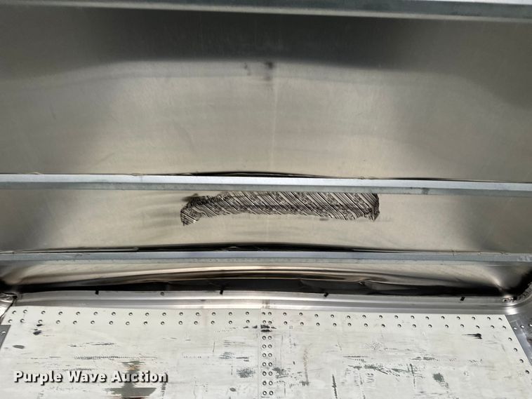 image for item DP8869 2013 Wabash DVLSHPC  dry van trailer