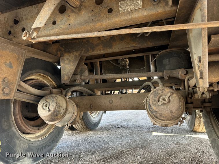 image for item DP8870 2005 Wabash DVCVHPC  dry van trailer