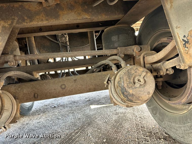 image for item DP8870 2005 Wabash DVCVHPC  dry van trailer