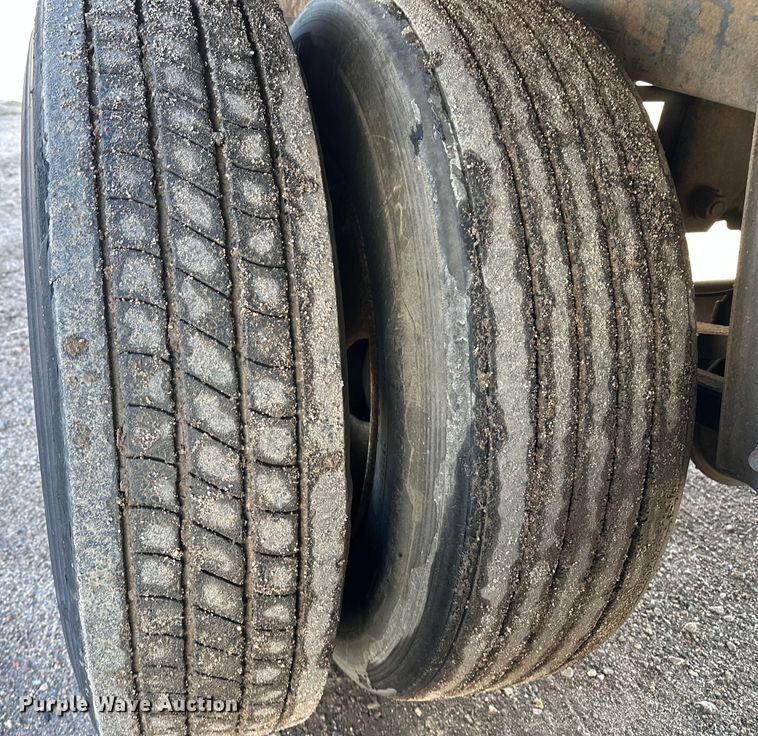 image for item DP8870 2005 Wabash DVCVHPC  dry van trailer