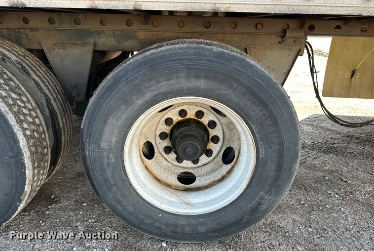 image for item DP8870 2005 Wabash DVCVHPC  dry van trailer