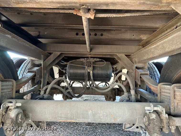 image for item DP8871 2013 Wabash DVLSHPC dry van trailer