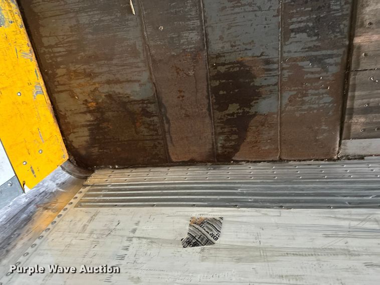 image for item DP8871 2013 Wabash DVLSHPC dry van trailer