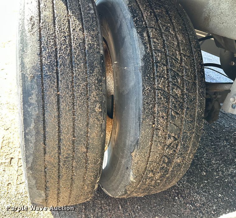 image for item DP8871 2013 Wabash DVLSHPC dry van trailer