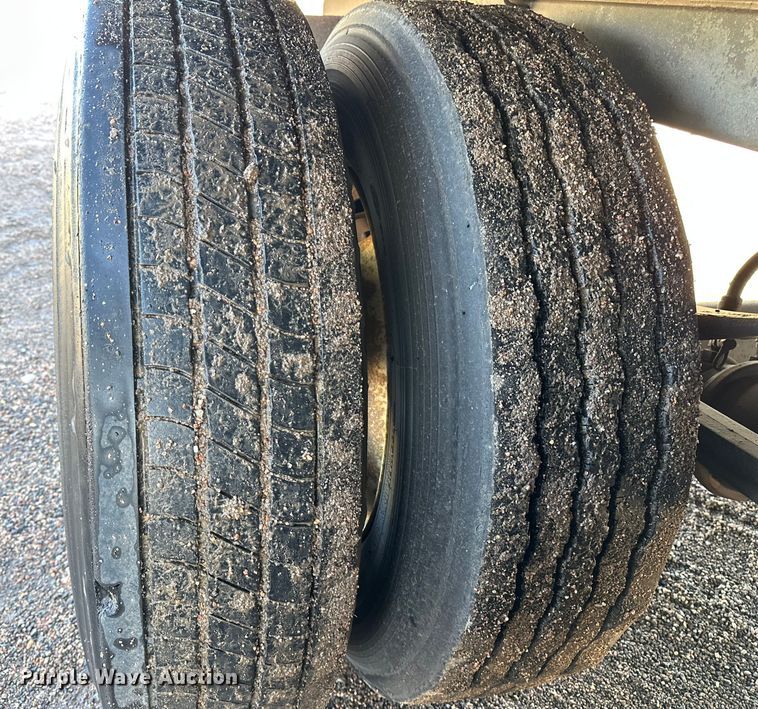 image for item DP8871 2013 Wabash DVLSHPC dry van trailer