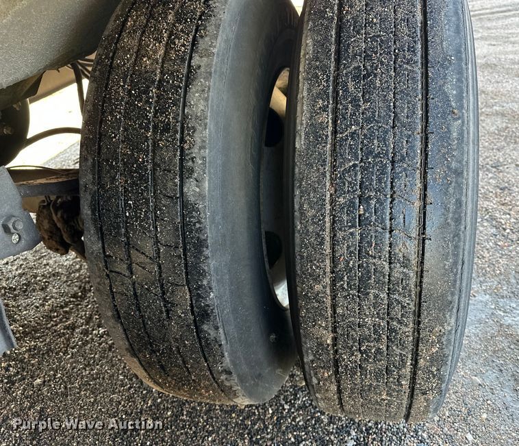 image for item DP8871 2013 Wabash DVLSHPC dry van trailer