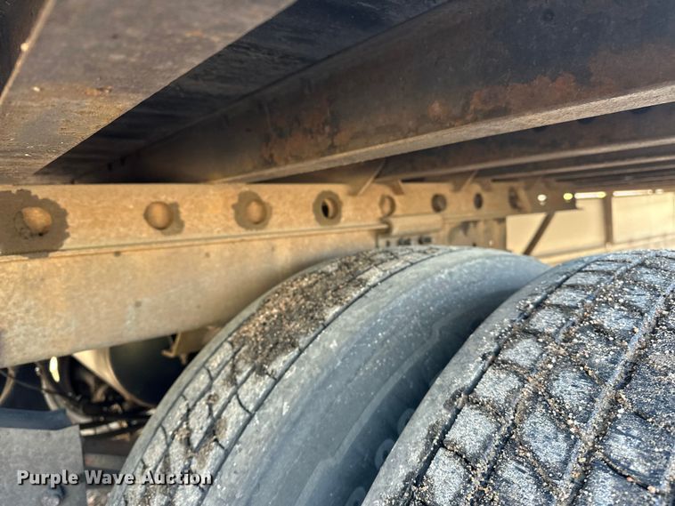 image for item DP8872 2013 Wabash DVLHPC dry van trailer